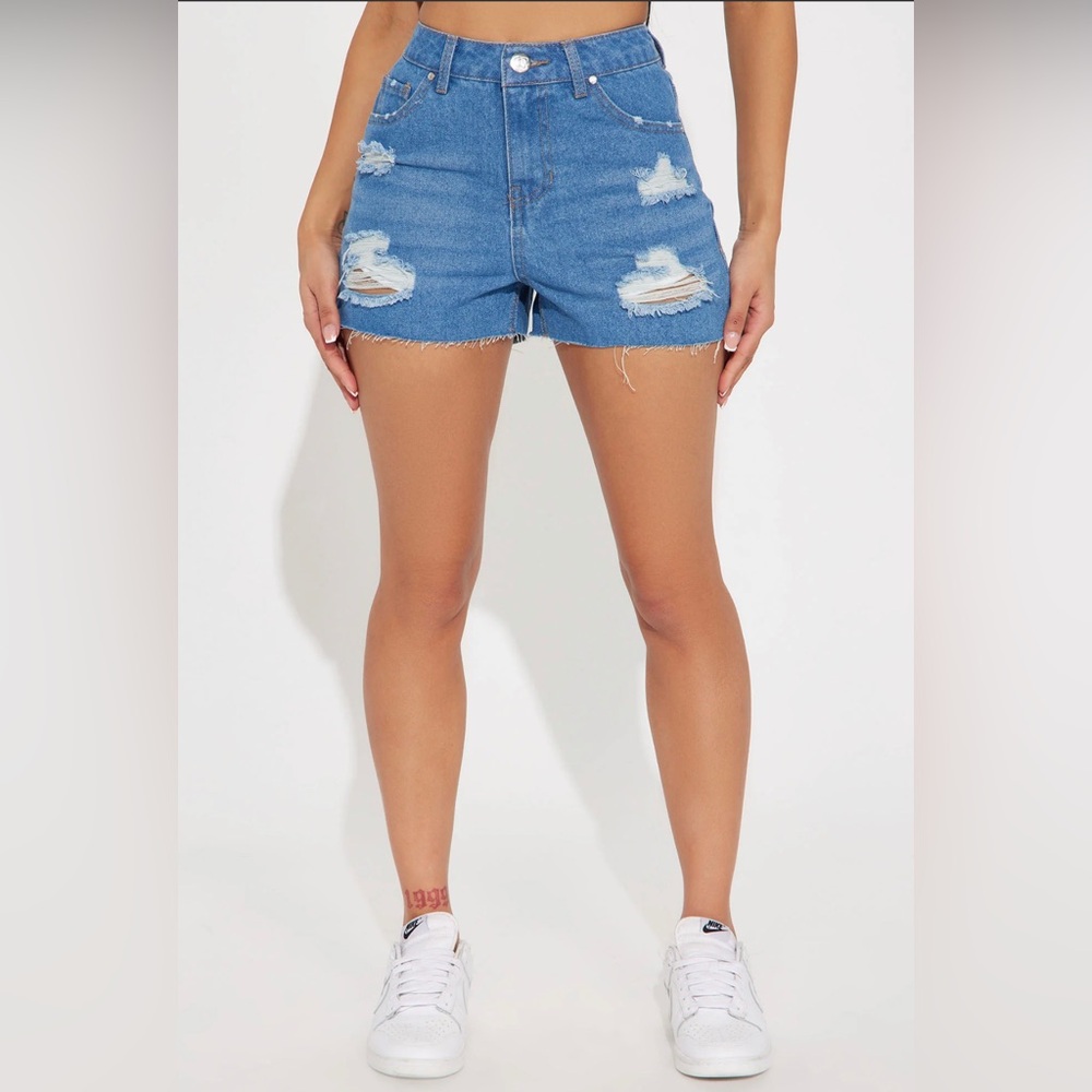Fashion Nova brand new Denim shorts
